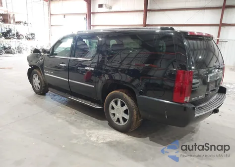 2007 Cadillac Escalade Esv Standard z USA, uszkodzony, nr VIN 1GYFK66867R262853
